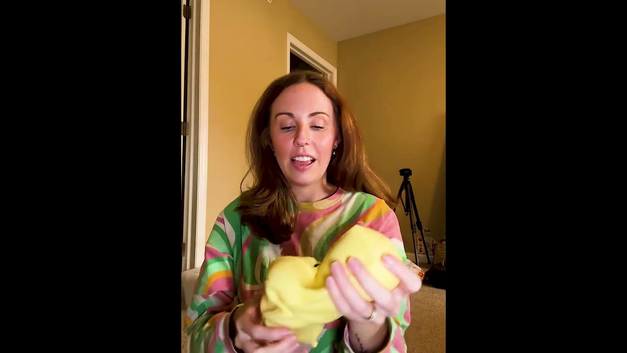 She Accidentally Ruined Her Squishy 😳😭