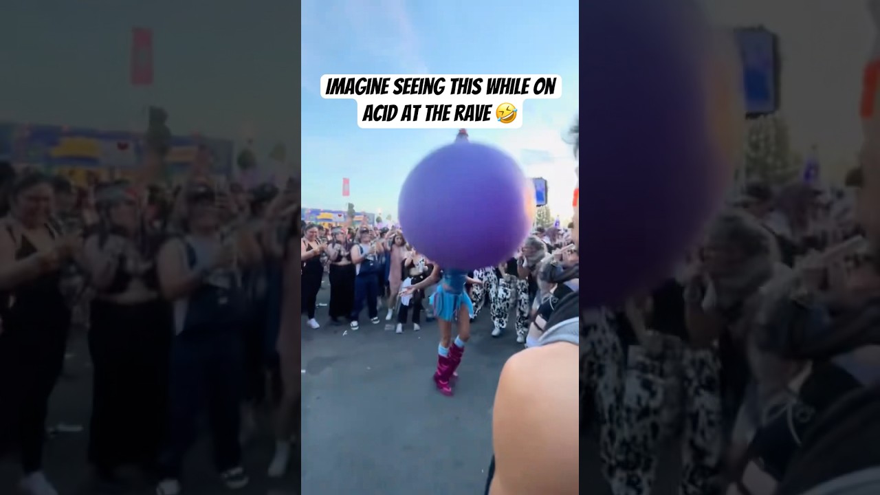 The things you see at festivals 🤣 #musicfestival #housemusic #edm #edmmusic #rave #tomorrowland