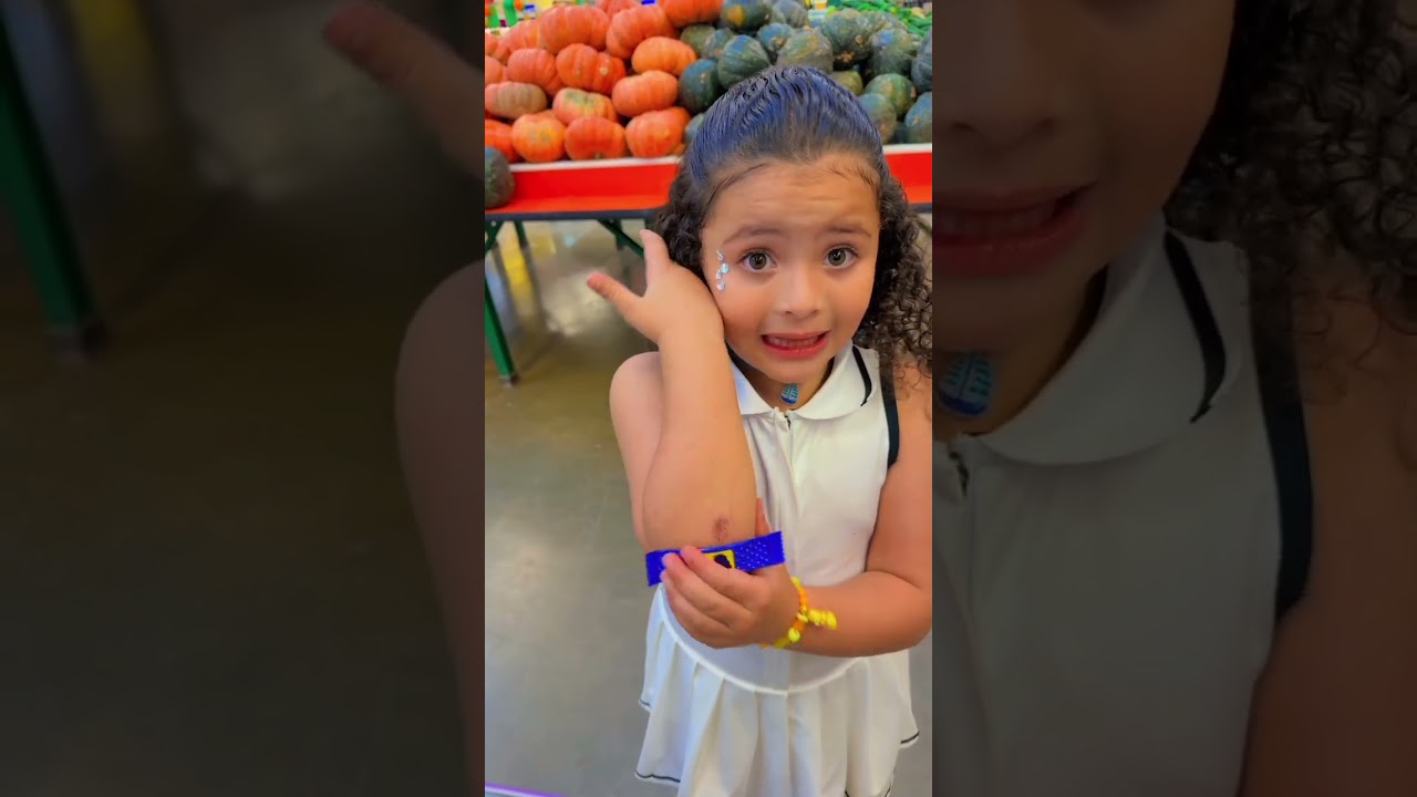 Embrulhando o machucado kkk #trend #pietra_vitorinny #automobile #humor#comedia #baby #cutebaby