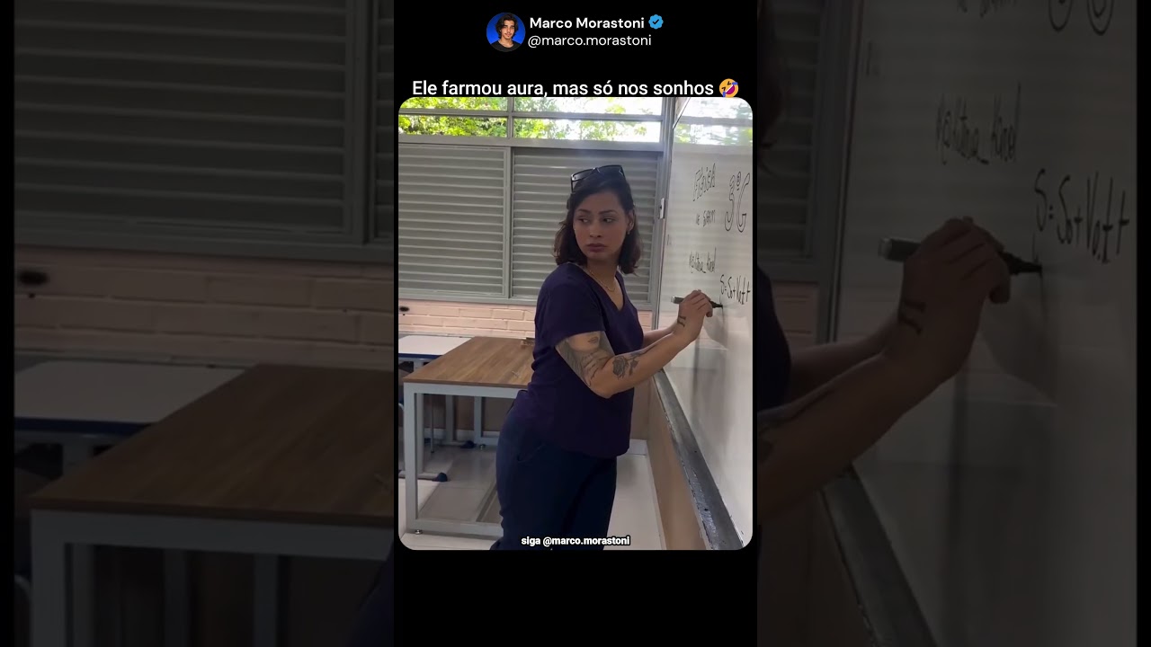 Ele achou que tava farmando aura🤣#motivação #inspiração #felicidade #divertido #escola #professor