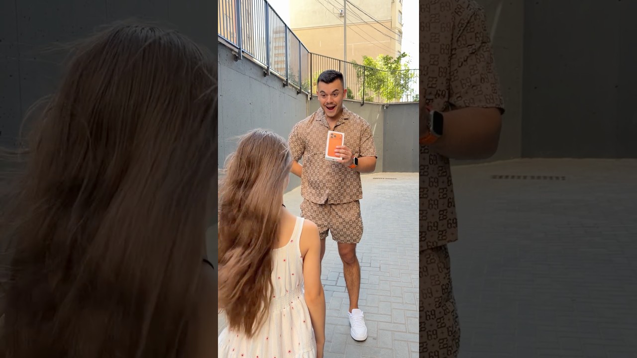 Hamster or IPhone 17 Pro Max?