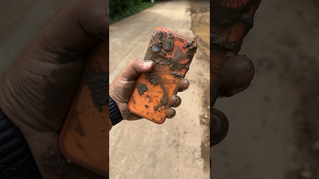 Cleaning iPhone 17 Pro Max #iphone #iphone17promax #shorts #viral