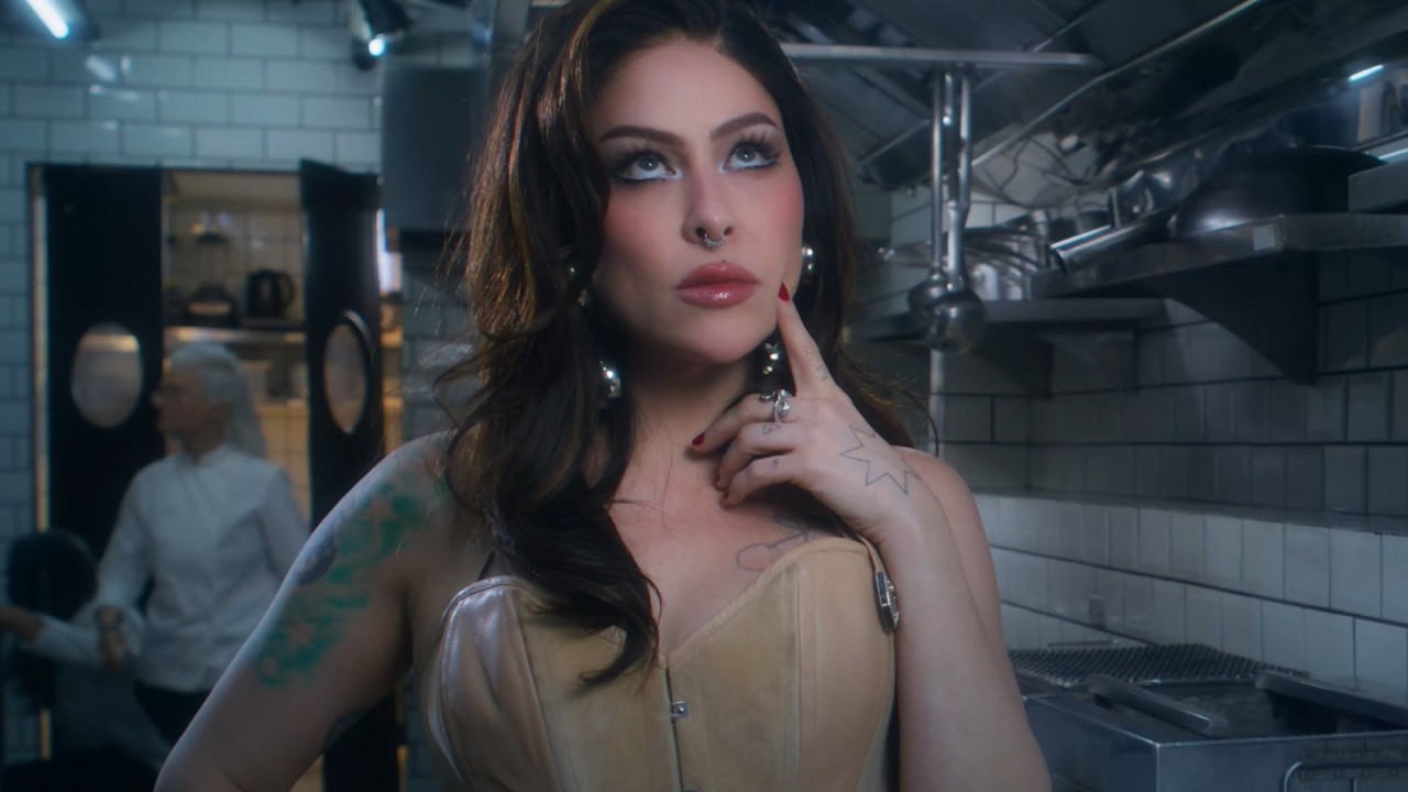 Pitty - Sobremesa (Videoclipe Oficial)