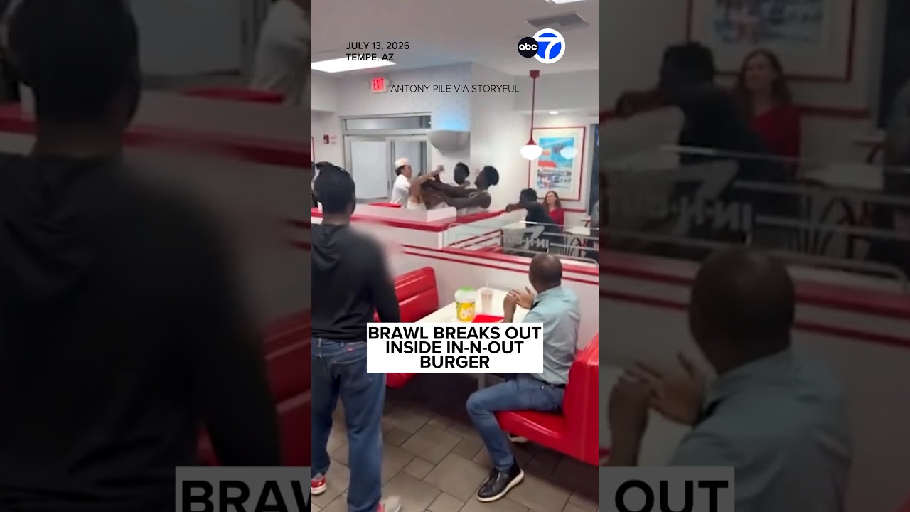 Brawl breaks out inside In-N-Out Burger