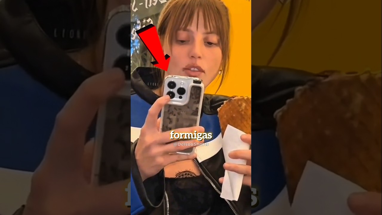 O celular tá cheio de formigas 😳